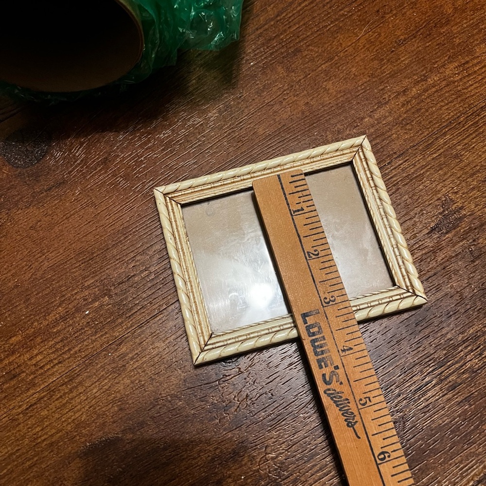 Antique Small Wooden Ornate Cottagecore Picture Frame Cream Tan 3x4 - Picture 8 of 9